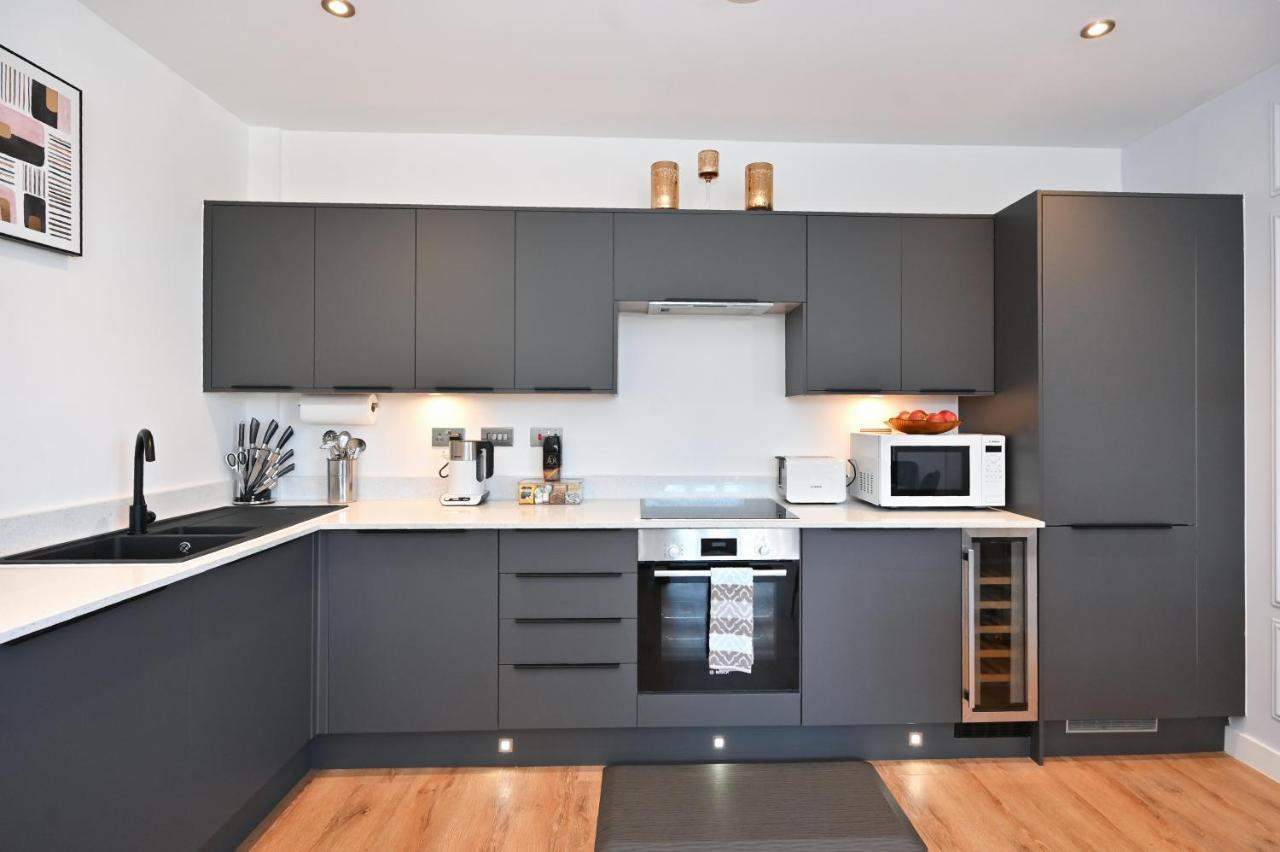Spacious Designer 2Br Executive Apt, Near Beach & Marina, Central Location Ramsgate Esterno foto