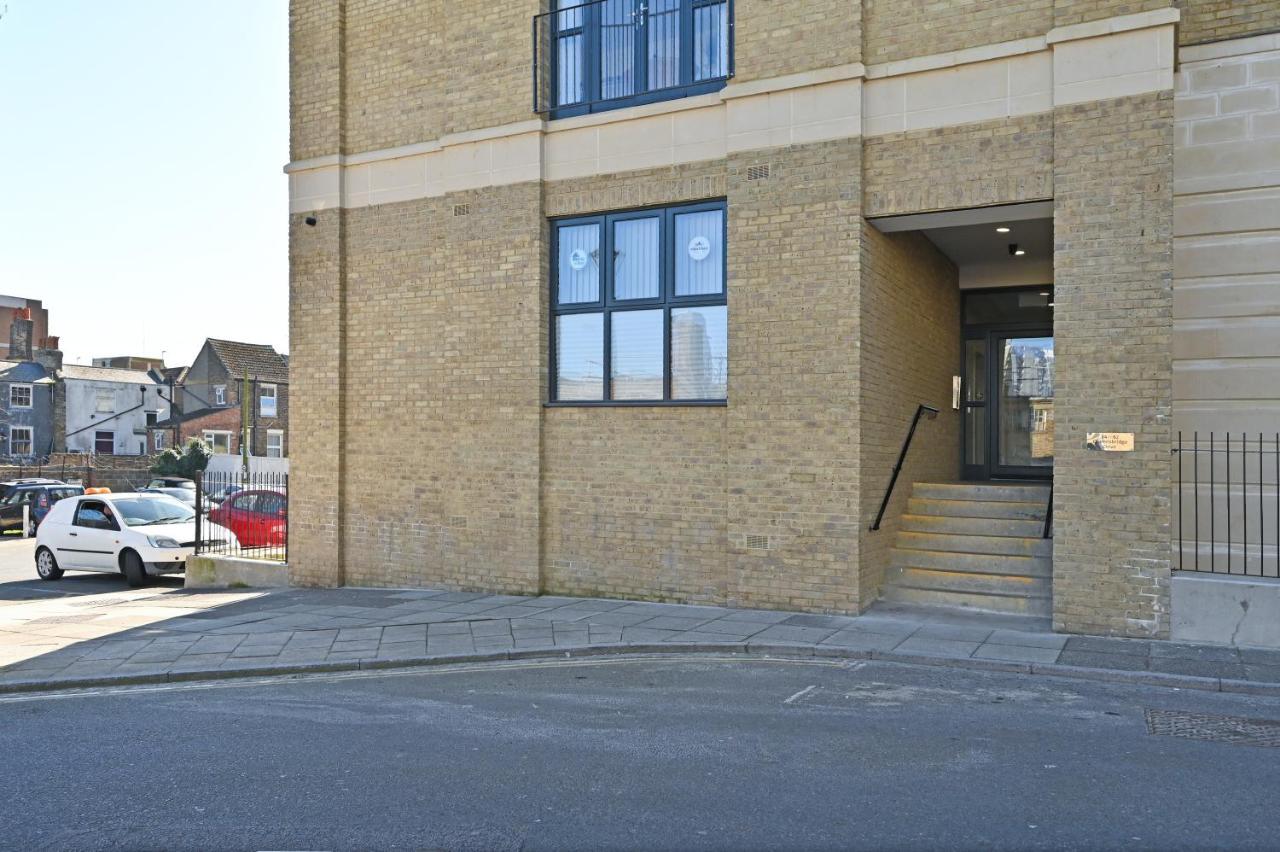 Spacious Designer 2Br Executive Apt, Near Beach & Marina, Central Location Ramsgate Esterno foto