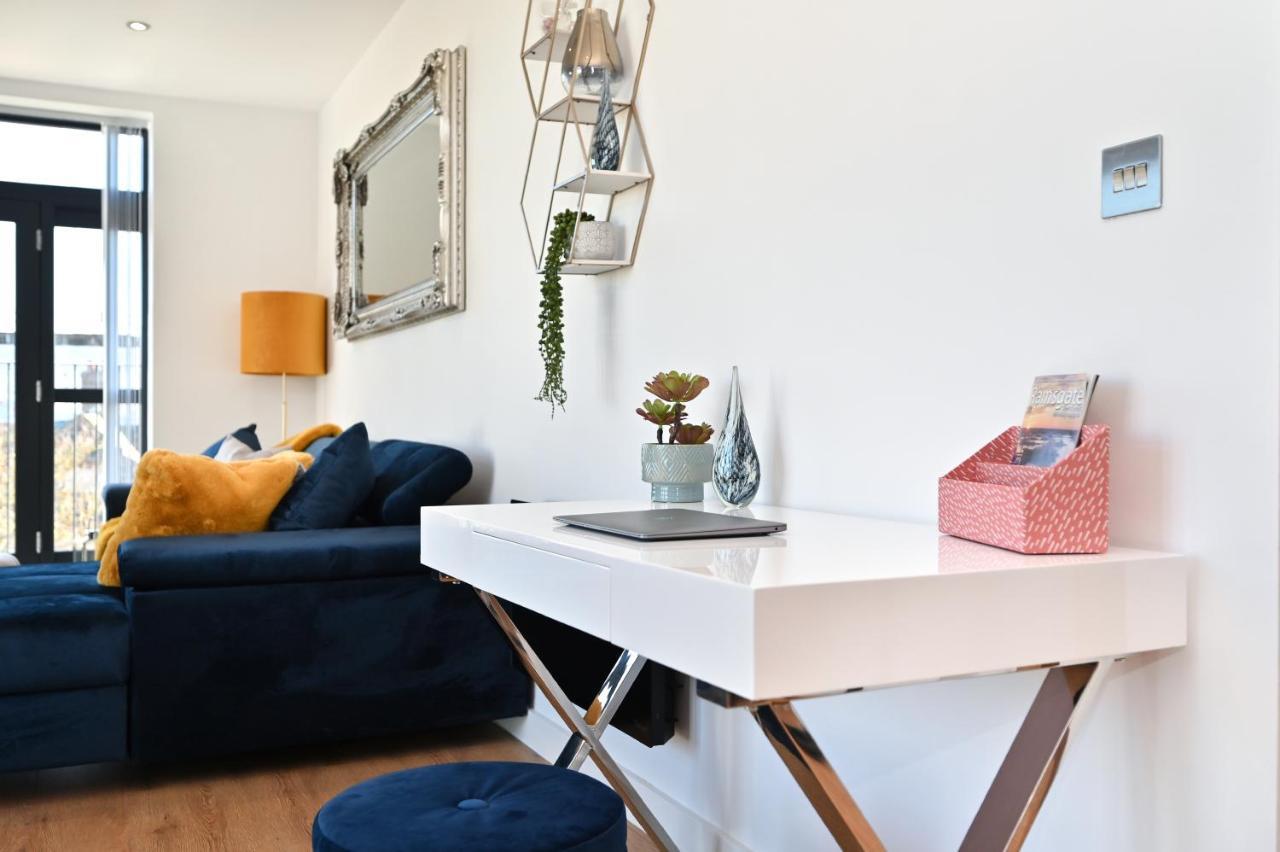 Spacious Designer 2Br Executive Apt, Near Beach & Marina, Central Location Ramsgate Esterno foto